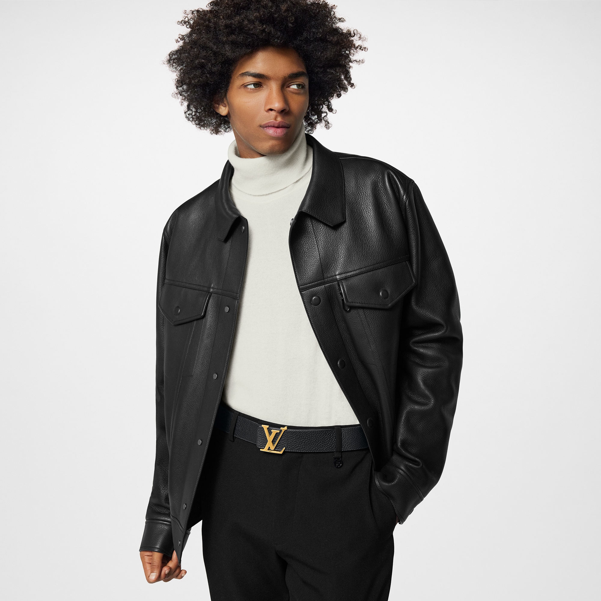 LV Initiales 40mm Reversible Taurillon in Men