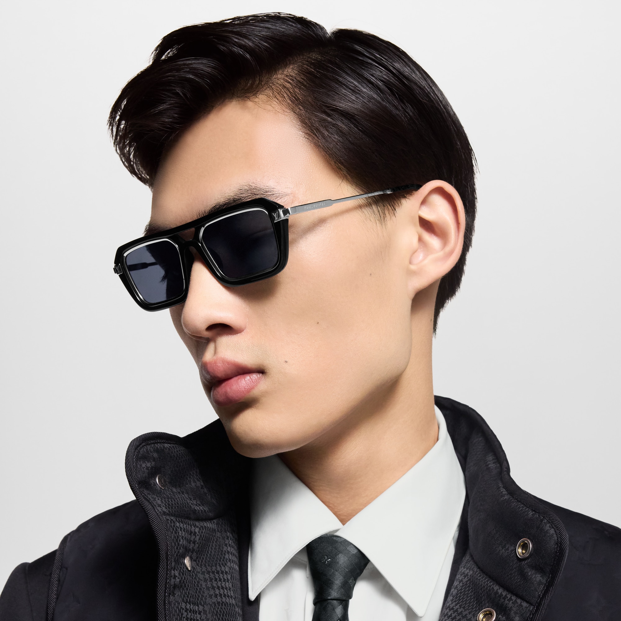 LV Legacy Pilot Square Sunglasses . in Men
