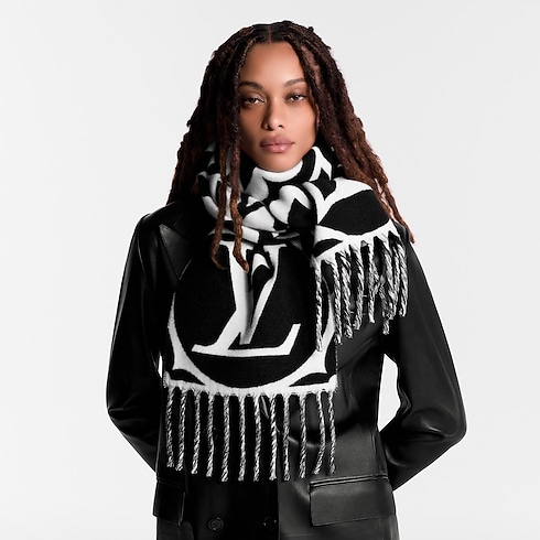 LV Medallion Scarf . in Women's Accessories Women's Scarves collections by Louis Vuitton (Product zoom)