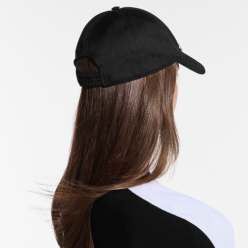 LV Mine Cap . in Women's Accessories Hats and Gloves collections by Louis Vuitton (Product zoom)