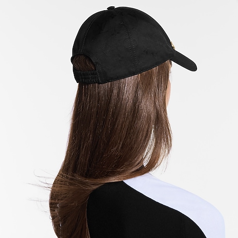 LV Mine Cap . in Women's Accessories Hats and Gloves collections by Louis Vuitton (Product zoom)