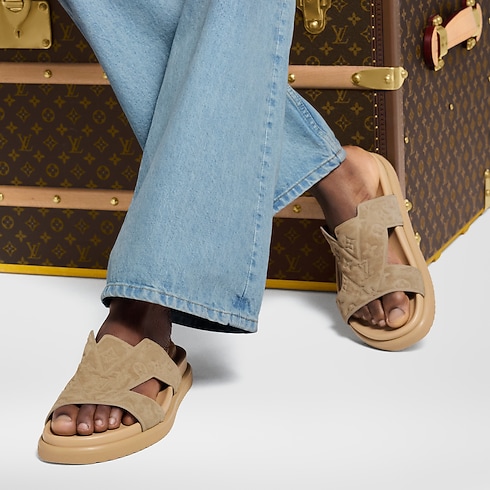 LV Oasis Mule in Men's Shoes Sandals for Men collections by Louis Vuitton (Product zoom)