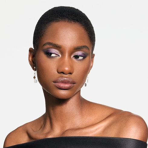 LV Ombres - Eyeshadow Palette in Perfumes and Beauty's Eyes } collections by Louis Vuitton (Product zoom)