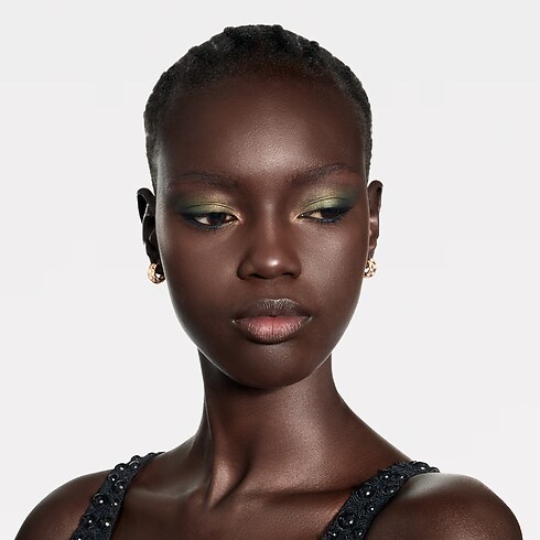 LV Ombres - Eyeshadow Palette Refill in Perfumes and Beauty's Eyes } collections by Louis Vuitton (Product zoom)