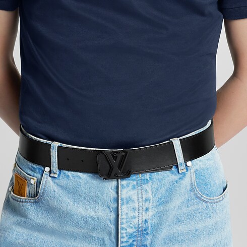 LV Optic 40mm Reversible Belt Monogram Eclipse in Men's Accessories Men's Belts collections by Louis Vuitton (Product zoom)