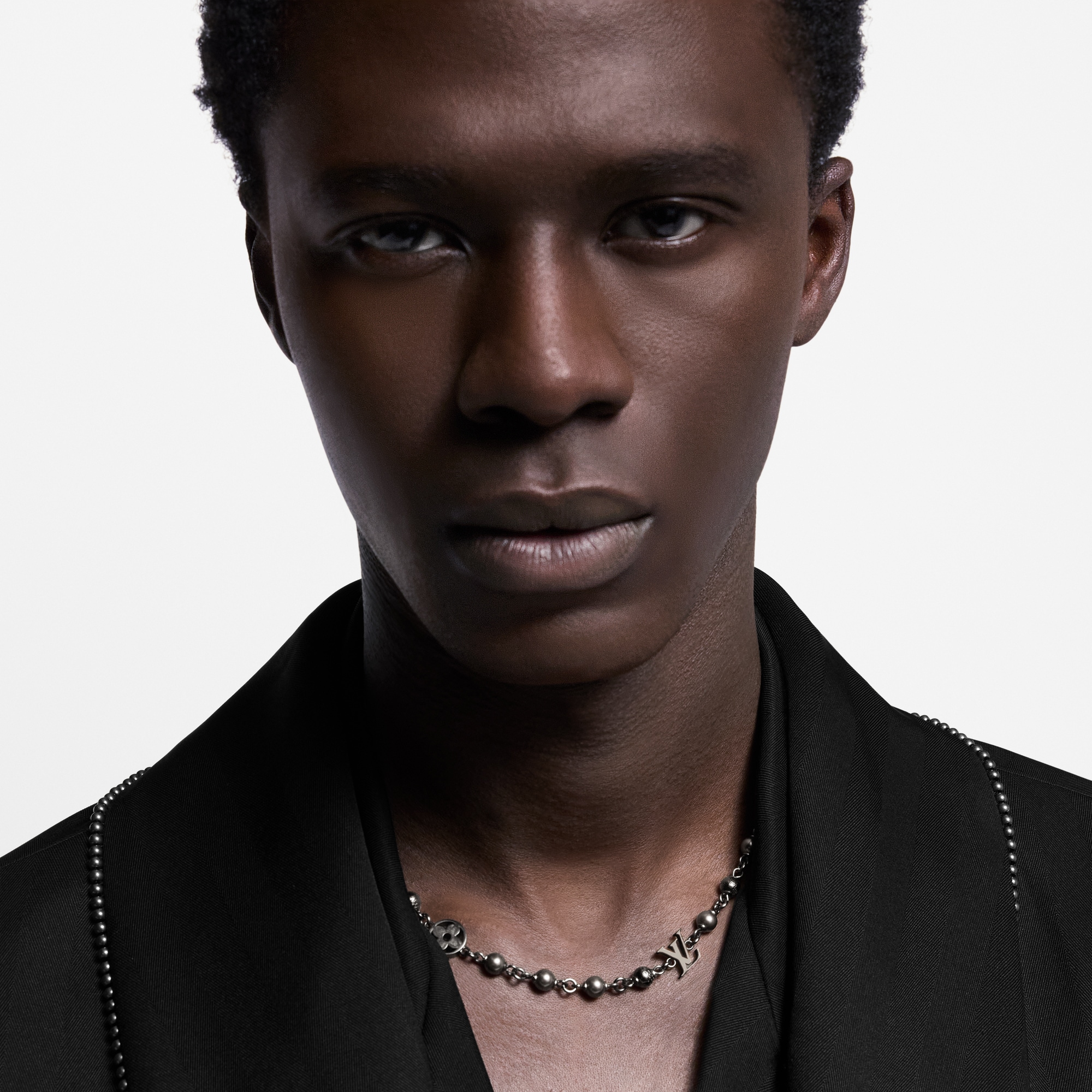 LV Pearls Necklace . in Men