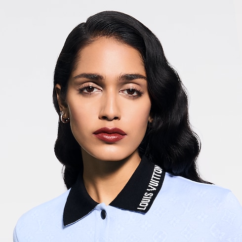 LV Rouge - Satin Lipstick in Perfumes and Beauty's Lips } collections by Louis Vuitton (Product zoom)