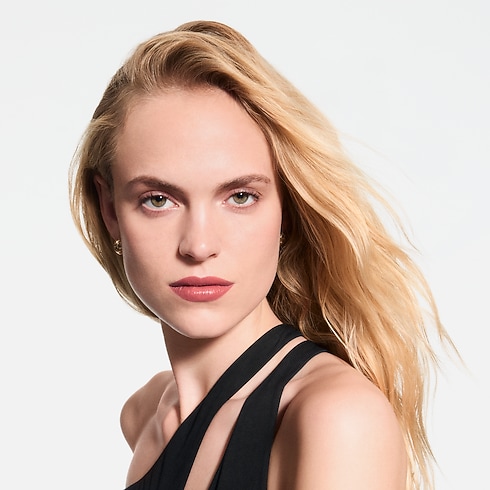 LV Rouge - Satin Lipstick in Perfumes and Beauty's Lips } collections by Louis Vuitton (Product zoom)