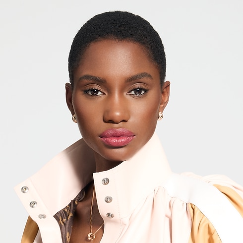 LV Rouge - Satin Lipstick in Perfumes and Beauty's Lips } collections by Louis Vuitton (Product zoom)