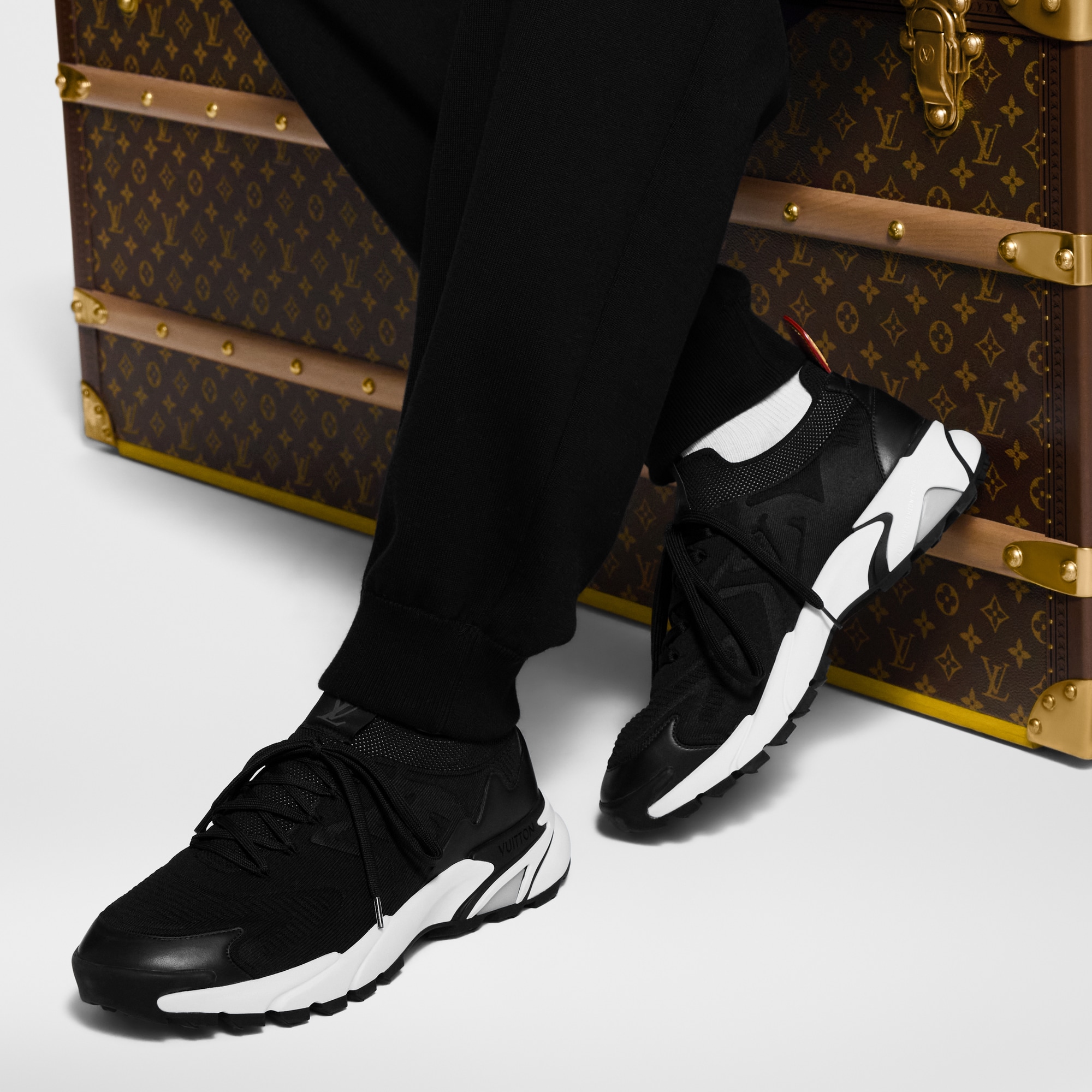 LV Runner Tatic Sneaker  in Men