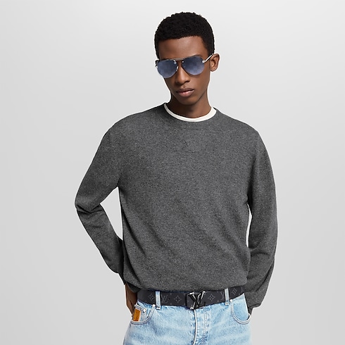 LV Shake 40mm Reversible Belt Monogram Eclipse in Men's Accessories Men's Belts collections by Louis Vuitton (Product zoom)