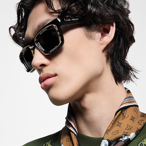 LV Super Vision Square Sunglasses . in Men's Accessories Sunglasses collections by Louis Vuitton (Product zoom)