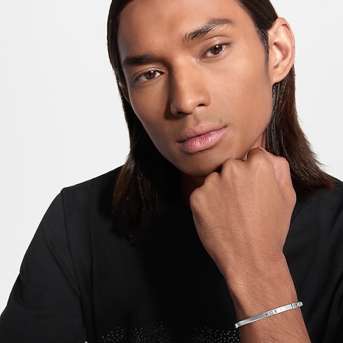 LV Tailor Connect Bracelet . in Men's Accessories All Accessories collections by Louis Vuitton (Product zoom)