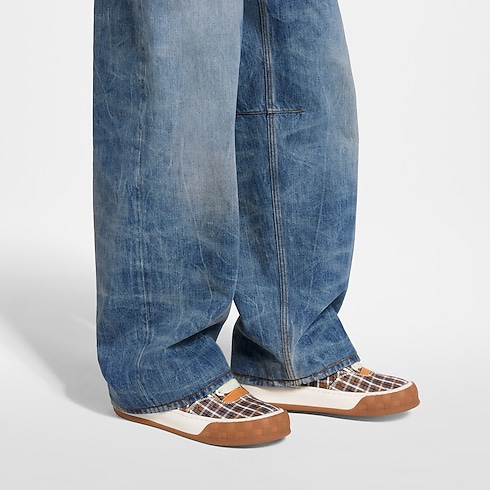 LV Tilted Sneaker in Men's Shoes Sneakers for Men collections by Louis Vuitton (Product zoom)