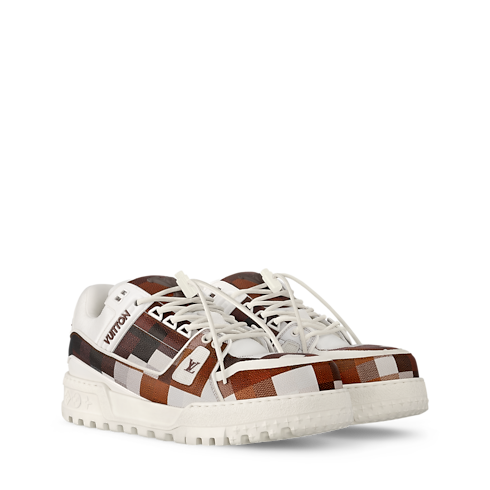 LV Trainer Maxi Sneaker in Men's Shoes Sneakers for Men collections by Louis Vuitton (Product zoom)
