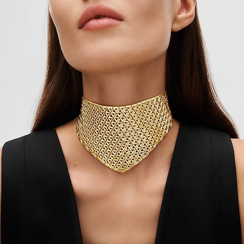 LV Volt Mesh Necklace, Yellow Gold in Jewellery's Categories All Fine Jewellery collections by Louis Vuitton (Product zoom)