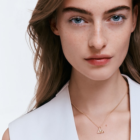 LV Volt One Pendant in Jewellery's Categories Necklaces and Pendants collections by Louis Vuitton (Product zoom)