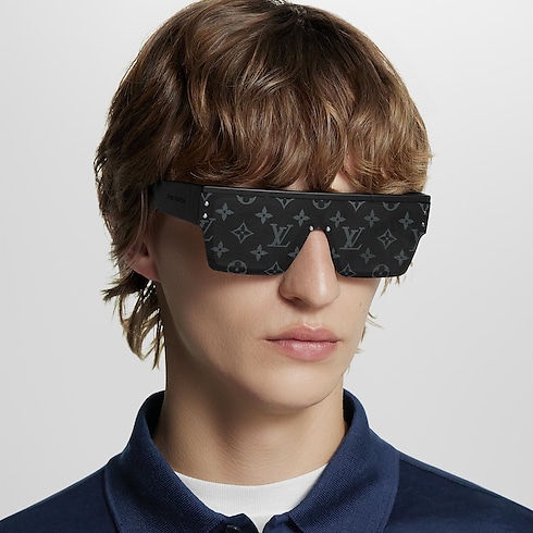 LV Waimea L Sunglasses . in Men's Accessories Sunglasses collections by Louis Vuitton (Product zoom)