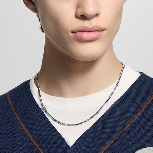 LV Yours Chain Necklace . in Men's Fashion Jewellery Necklaces and Pendants collections by Louis Vuitton (Product zoom)