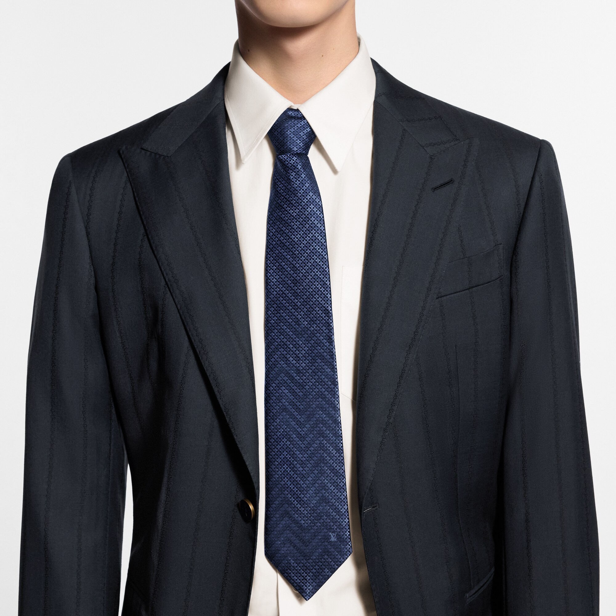 LV Zigzag Tie . in Men