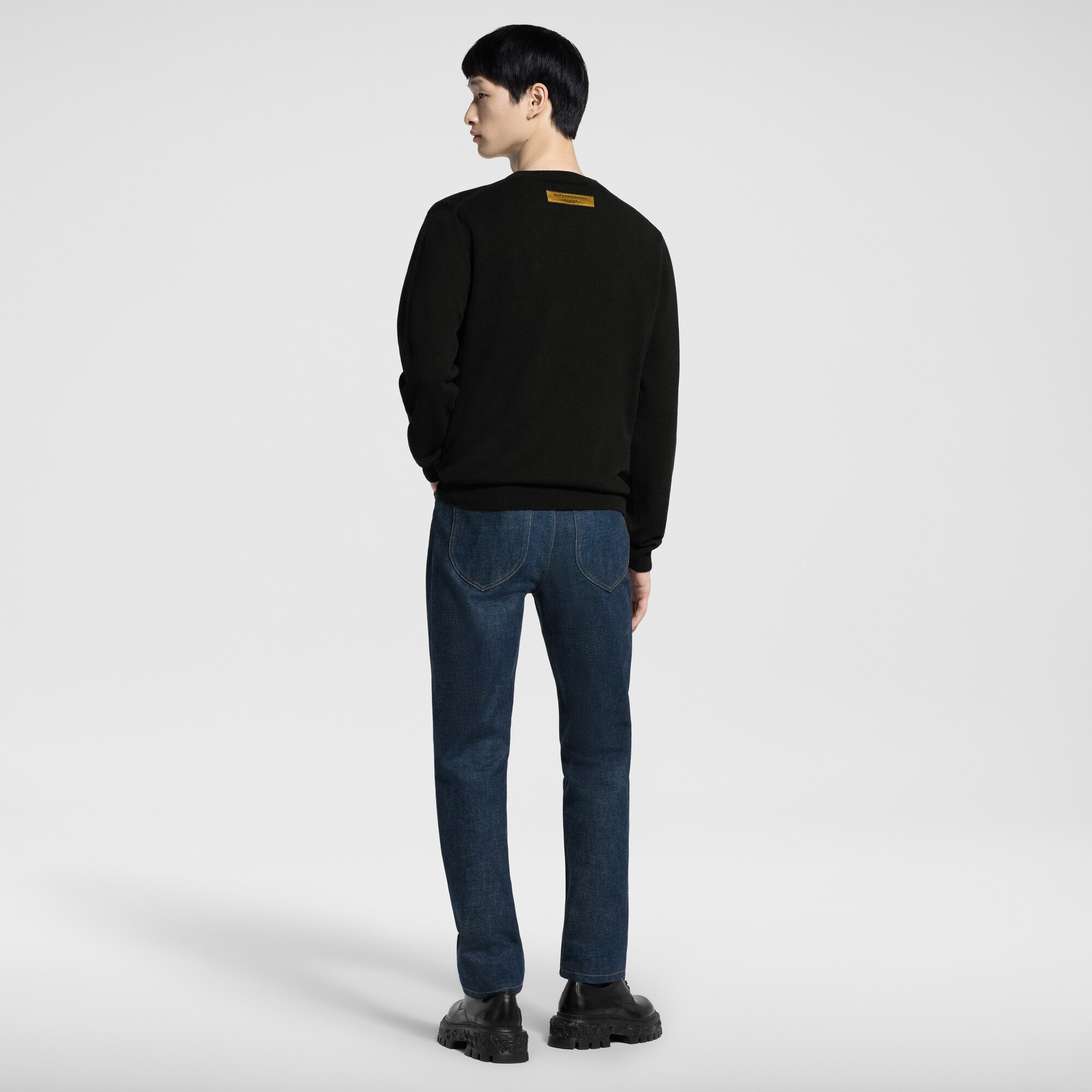 LVSE LV Embossed Crewneck  in Men