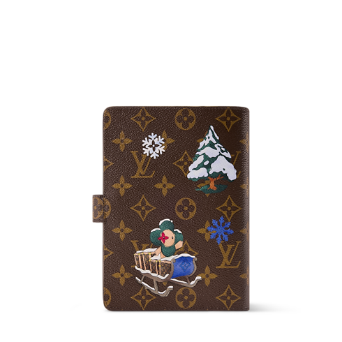 Medium Ring Agenda Cover . in Trunks, Travel and Home's Books and Stationery Office and Writing collections by Louis Vuitton (Product zoom)