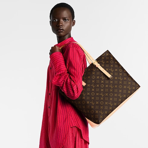 Mezzo Monogram in Women's Handbags All Handbags for Women collections by Louis Vuitton (Product zoom)