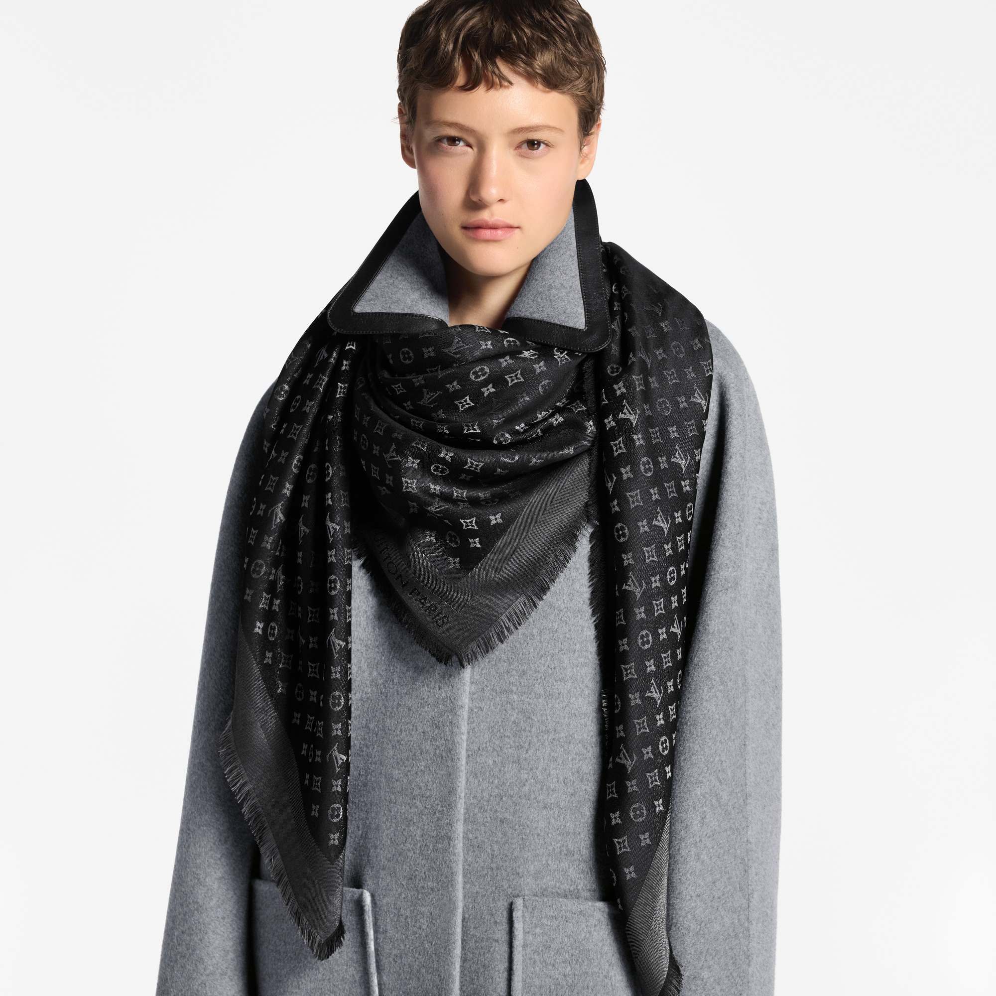Moonlight Shawl . in Women