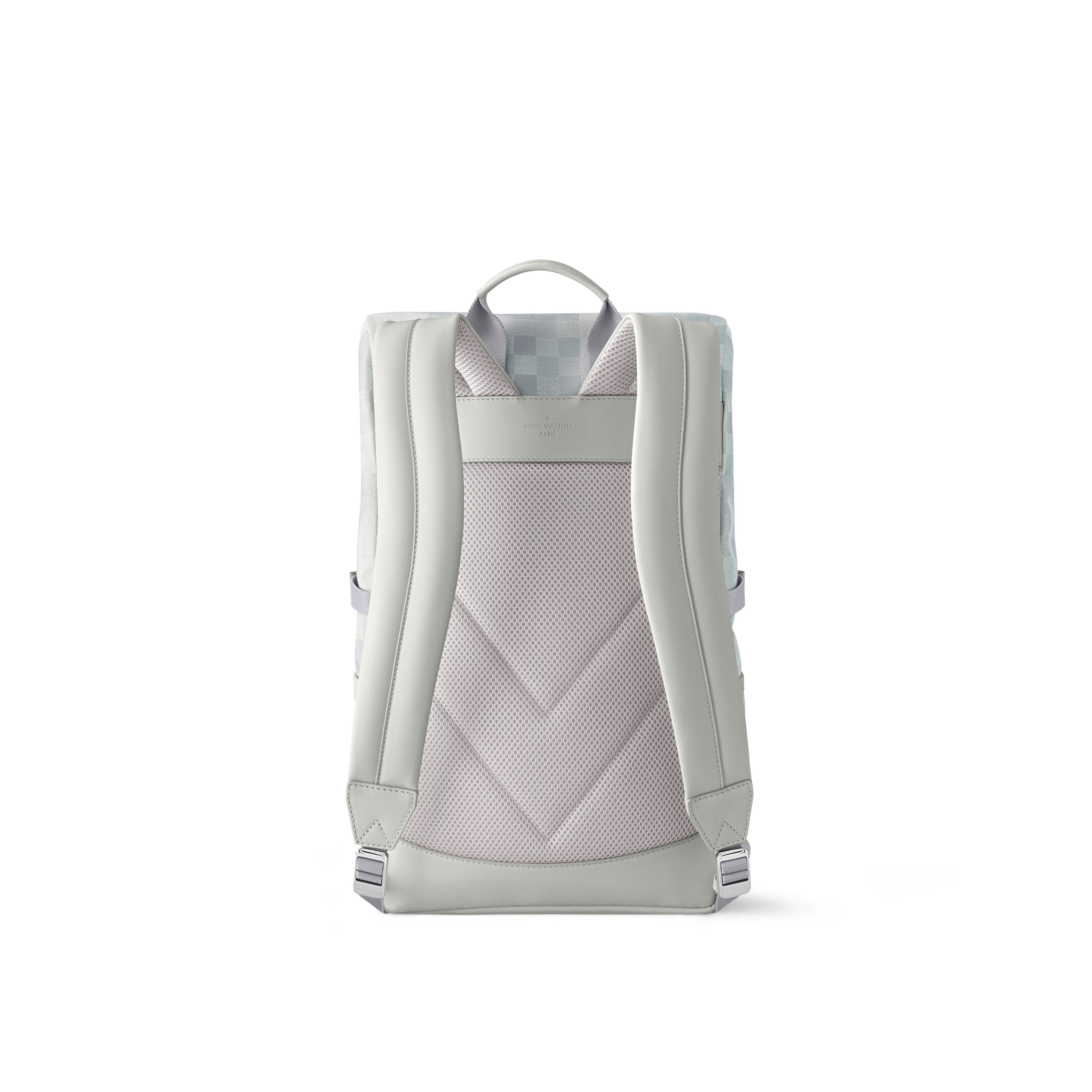 Mountain Backpack D16 in Bags and Small Leather Goods