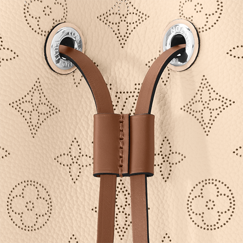 Muria Mahina in Women's Handbags All Handbags for Women collections by Louis Vuitton (Product zoom)