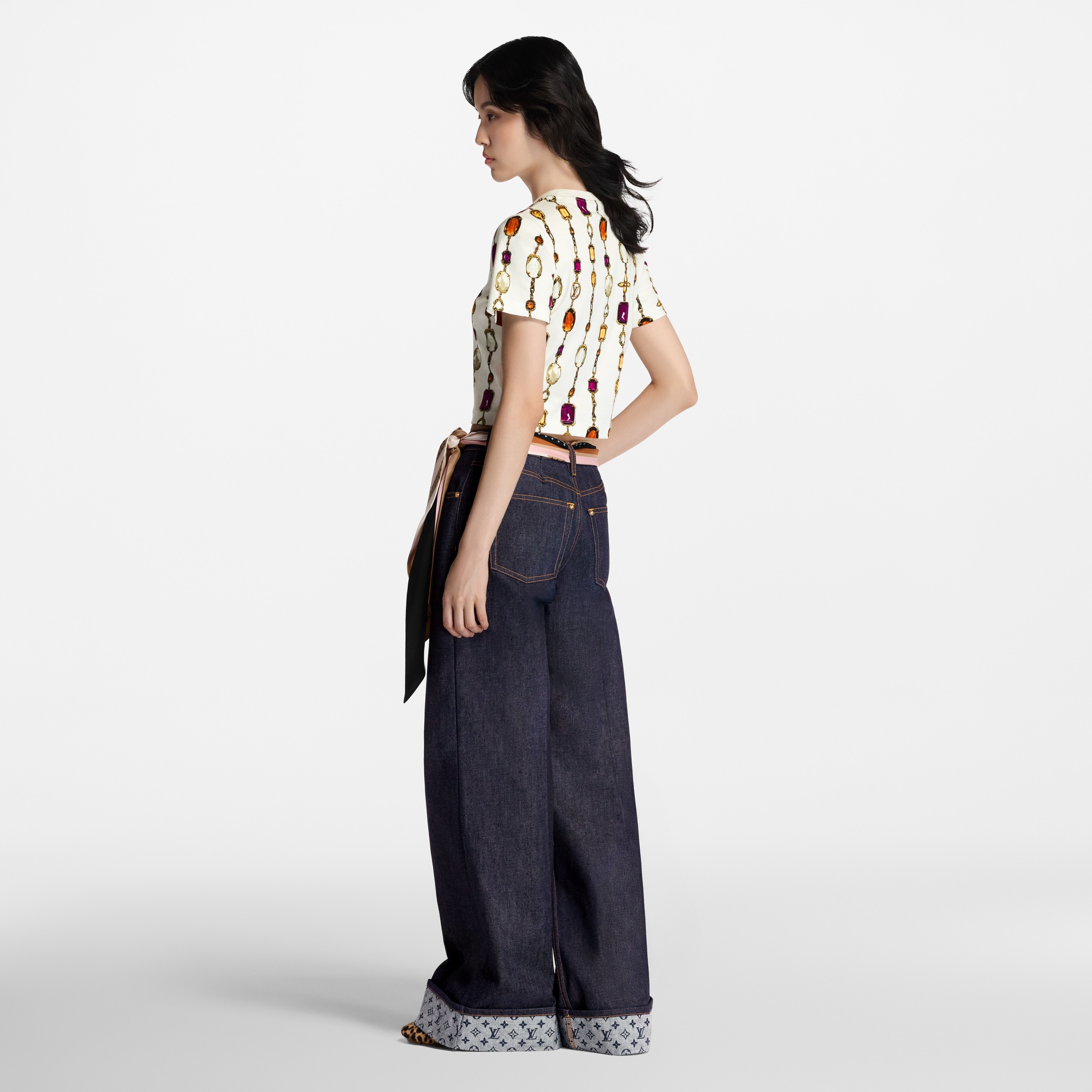 Necklace Print Crop Top  in Women