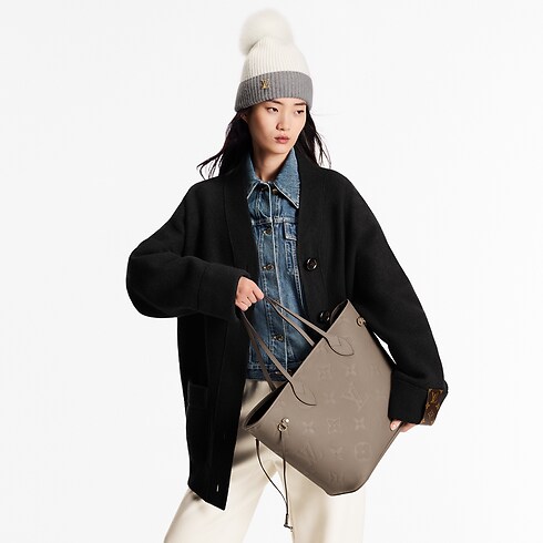 Neverfull MM Monogram Empreinte Leather in Women's Handbags All Handbags for Women collections by Louis Vuitton (Product zoom)