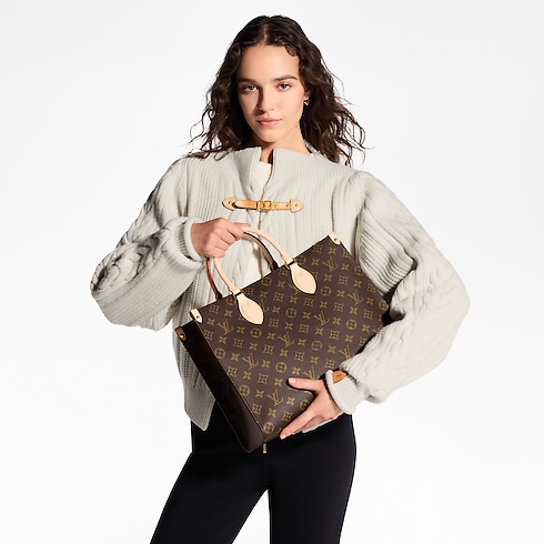 OnTheGo MM Mon Monogram Monogram in Gifts's Personalisation Bags and Small Leather Goods Personalisation collections by Louis Vuitton (Product zoom)