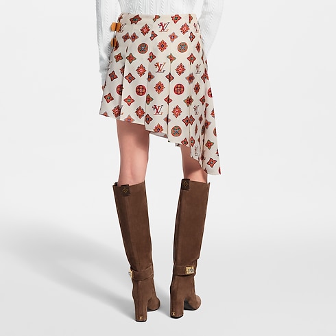 Paisley Monogram Asymmetrical Skirt in Women's Ready-to-Wear Skirts and Shorts collections by Louis Vuitton (Product zoom)