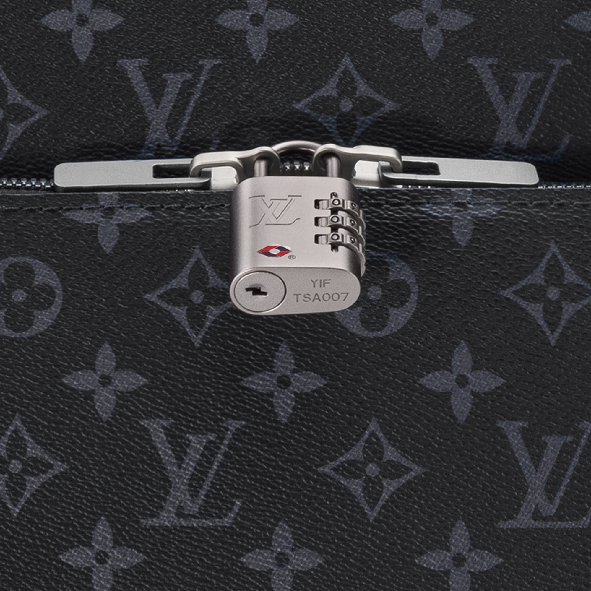 Pégase Monogram Eclipse in Men