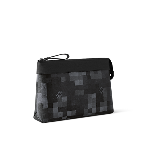 Pochette Voyage Souple D16 in Gifts's Family Month Gift Guide } collections by Louis Vuitton (Product zoom)