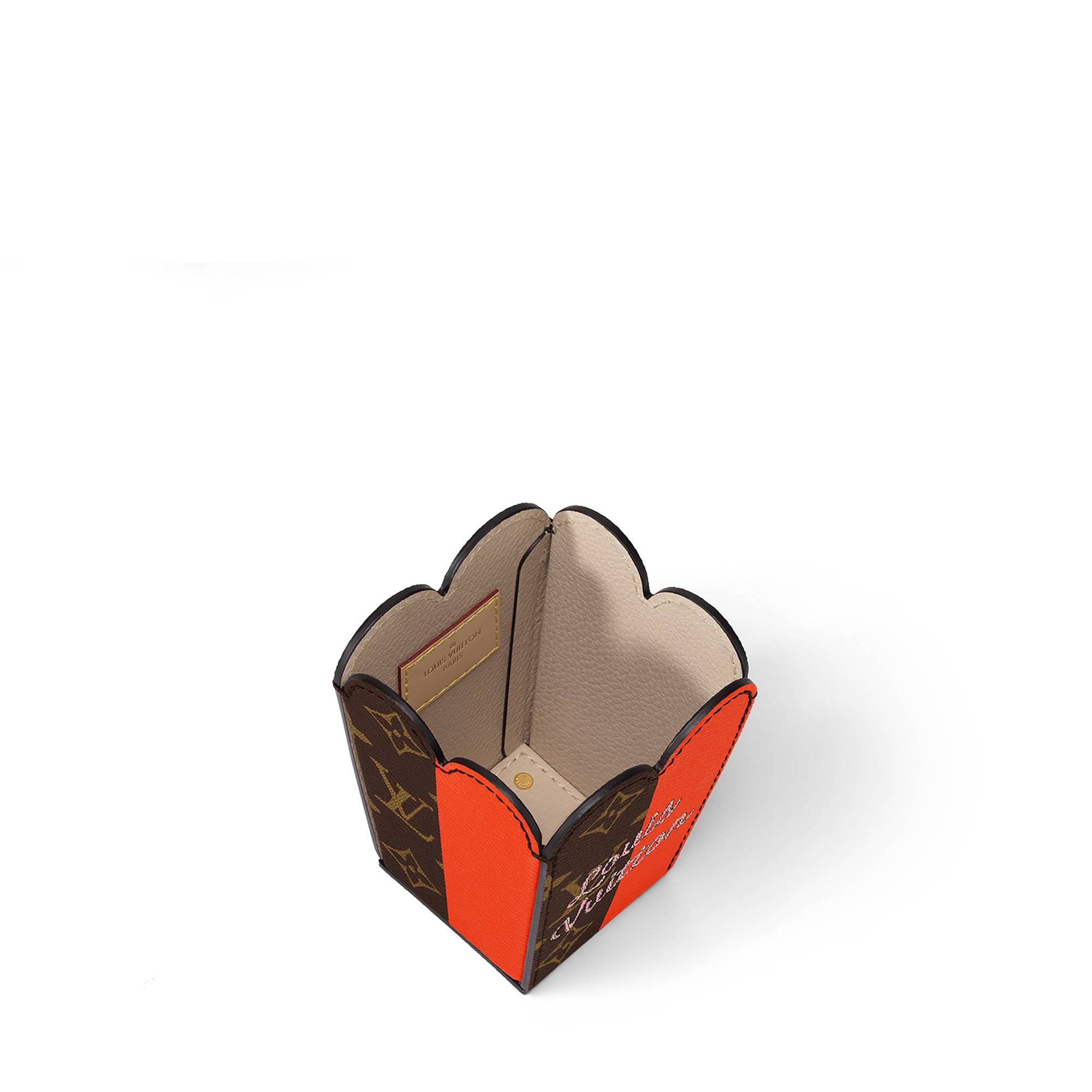 Pop Corn Basket PM  in Trunks, Travel and Home