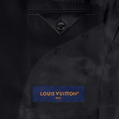 Satin Pont Neuf Single-Breasted Evening Jacket in Men's Ready-to-Wear Blazers and Jackets collections by Louis Vuitton (Product zoom)
