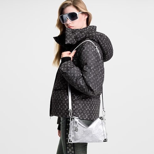 Side Trunk MM in Bags and Small Leather Goods's Women Bags LV Icons collections by Louis Vuitton (Product zoom)