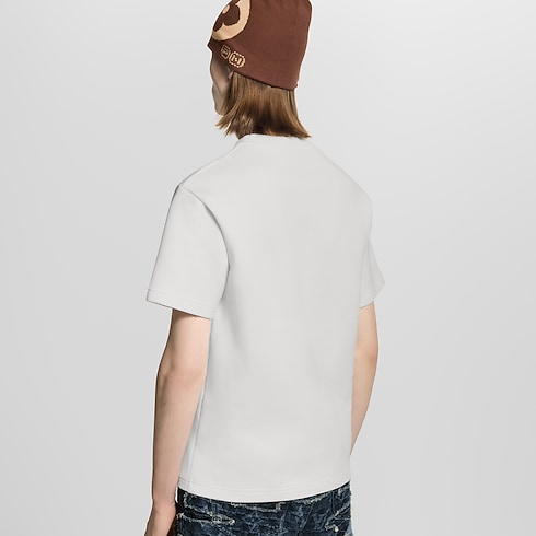 Signature Pocket T-Shirt in Men's Ready-to-Wear T-shirts and Polos collections by Louis Vuitton (Product zoom)