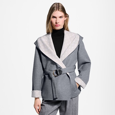 Signature Short Hooded Wrap Coat
in Women's Ready-to-Wear Coats and Jackets collections by Louis Vuitton (Product zoom)