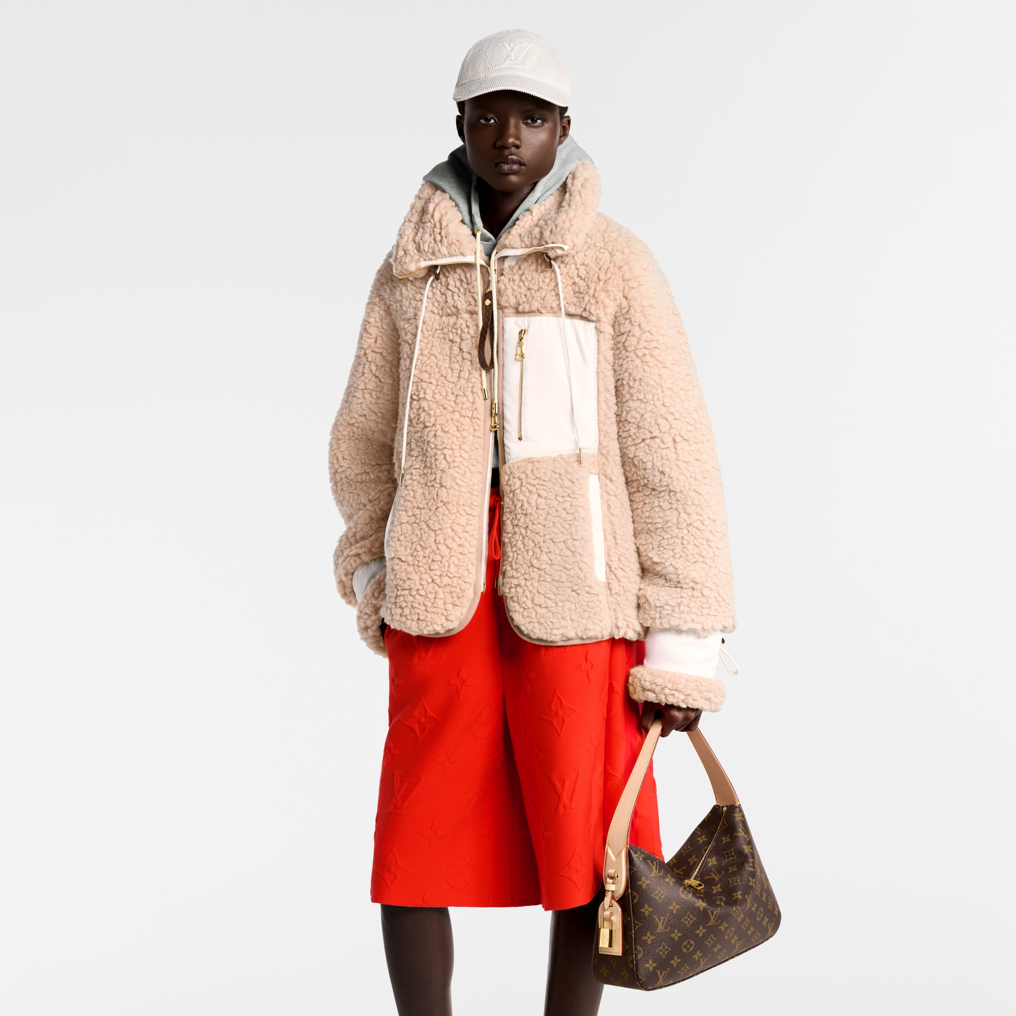 Slouchy PM Monogram in Women