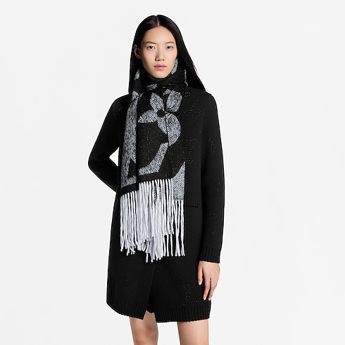 Snowy Kaleidoscope Scarf . in Women's Accessories Women's Scarves collections by Louis Vuitton (Product zoom)