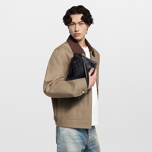 Soul Trunk East West Monogram Eclipse in Bags and Small Leather Goods's Men Bags Newness collections by Louis Vuitton (Product zoom)