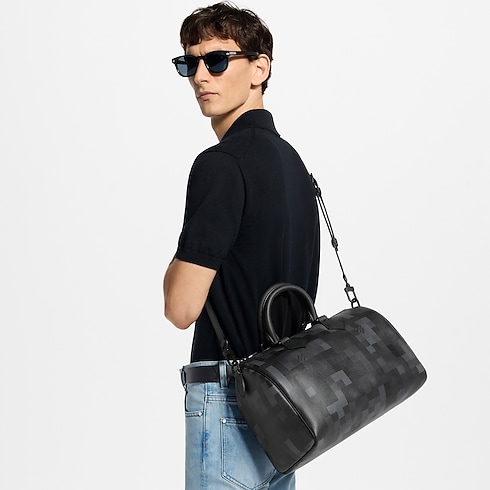 Speedy 30 Bandoulière D16 in Men's Bags All Bags collections by Louis Vuitton (Product zoom)