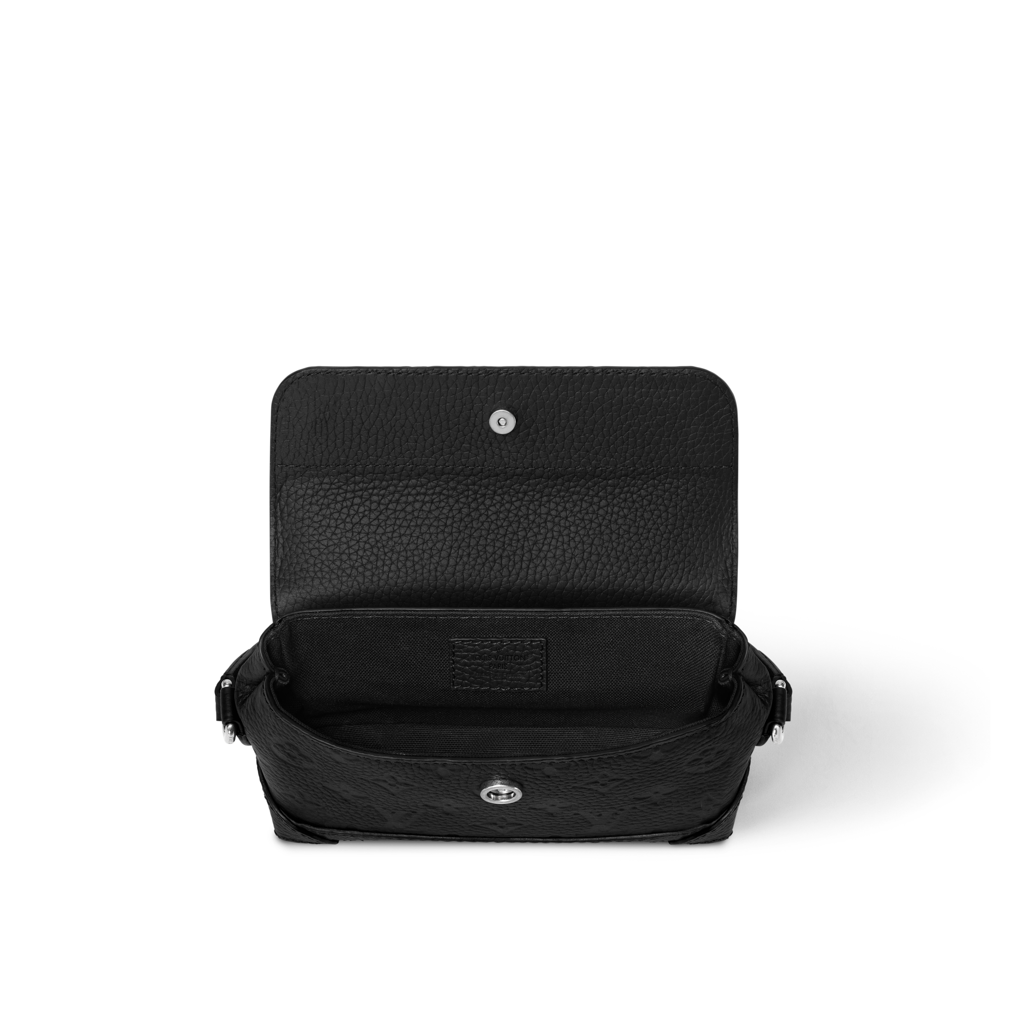 Steamer East West Wearable Wallet Taurillon Monogram in Men
