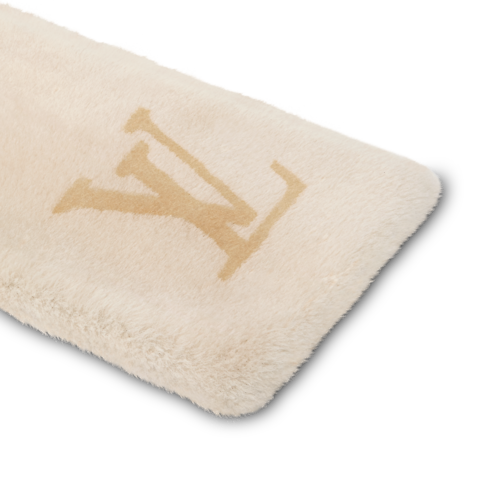 Sweet Shearling Scarf . in Women's Accessories Women's Scarves collections by Louis Vuitton (Product zoom)