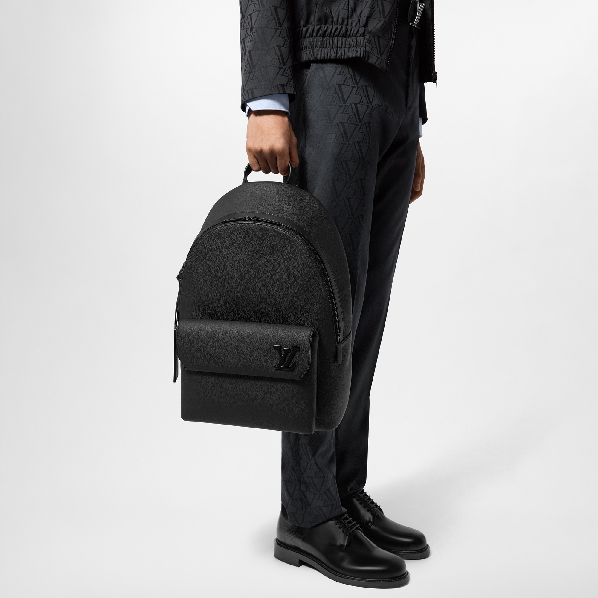 Takeoff Backpack LV Aerogram in Men