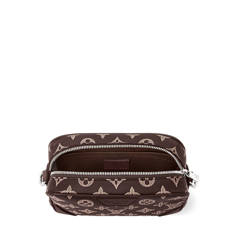 Trocadéro Wearable Wallet interior view