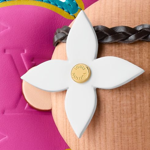 Vivienne In Bangkok . in Trunks, Travel and Home's Sport and Games } collections by Louis Vuitton (Product zoom)